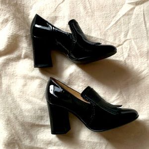 Patent leather shoes with 4”heel